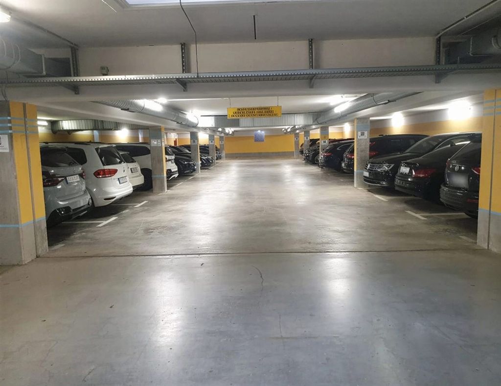 Frankfurt Car Parking Garage Valet - lotnisko Frankfurt FRA - zdjęcie 5