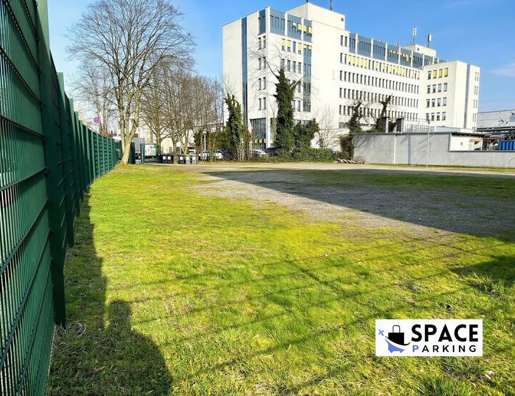 Space Parking Valet - parking valet Frankfurt FRA - zdjęcie 2