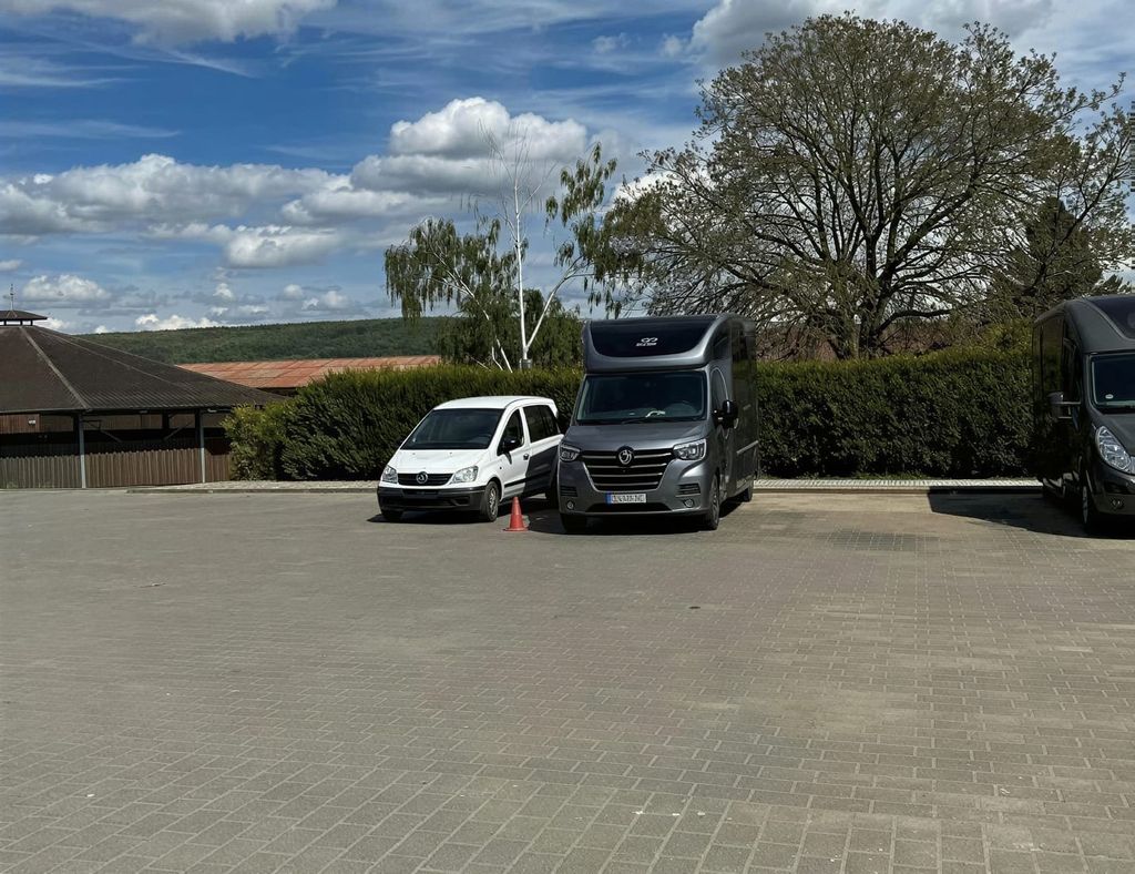ParkNow Frankfurt - parking z transferem lotnisko FRA - zdjęcie 2