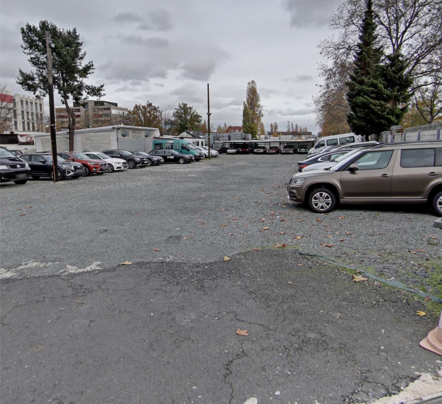 ParkParadies Frankfurt - zdjęcie parkingu