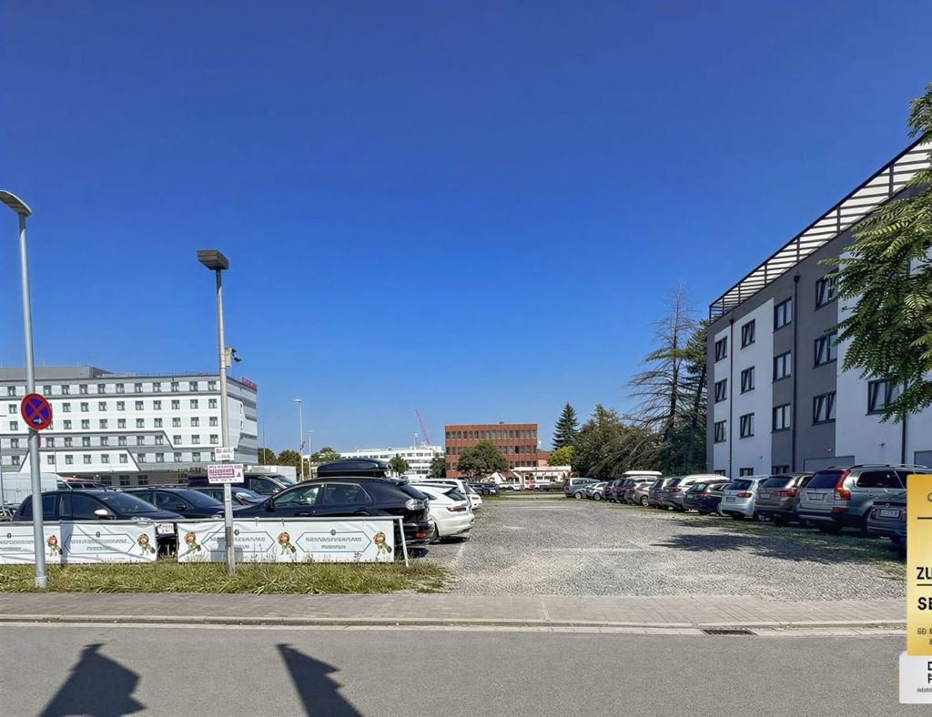 Mein-Flughafenparkplatz P3 - parking Frankfurt FRA (samoobs.) - zdjęcie 3