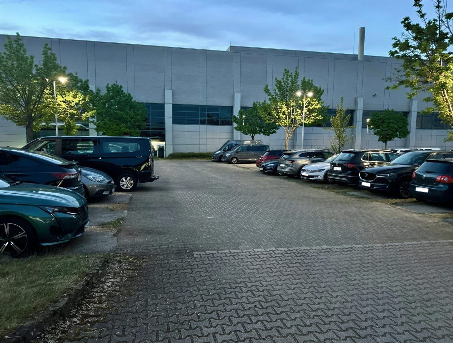 FRAir Valet Park Service - parking valet Frankfurt FRA - zdjęcie parkingu