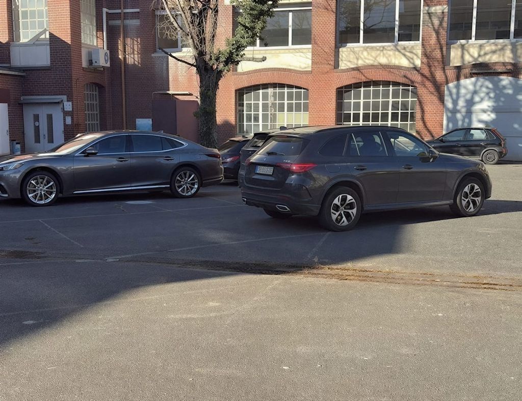 Parkfinder24 Valet - parking valet Frankfurt FRA - zdjęcie 4