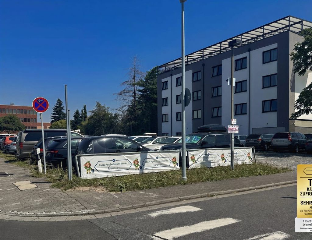 Mein-Flughafenparkplatz P3 - parking Frankfurt FRA (samoobs.) - zdjęcie 5
